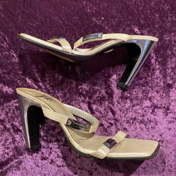 Vintage Nando Muzi heels - Picture 3 of 13